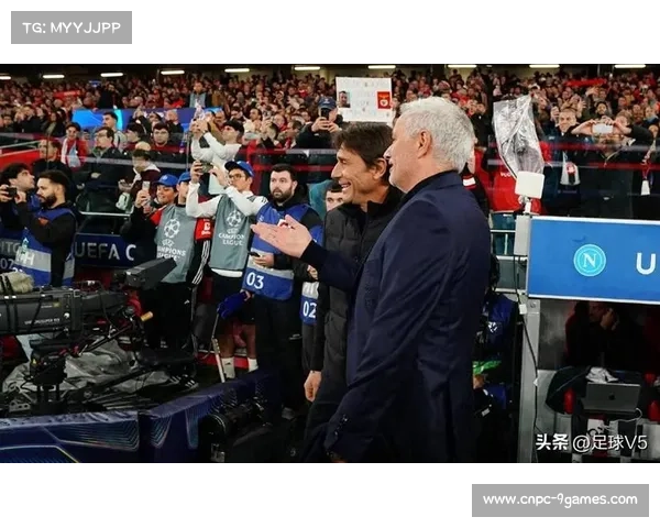 穆里尼奥欧冠150场里程碑，本菲卡2-0斩落那不勒斯取两连胜